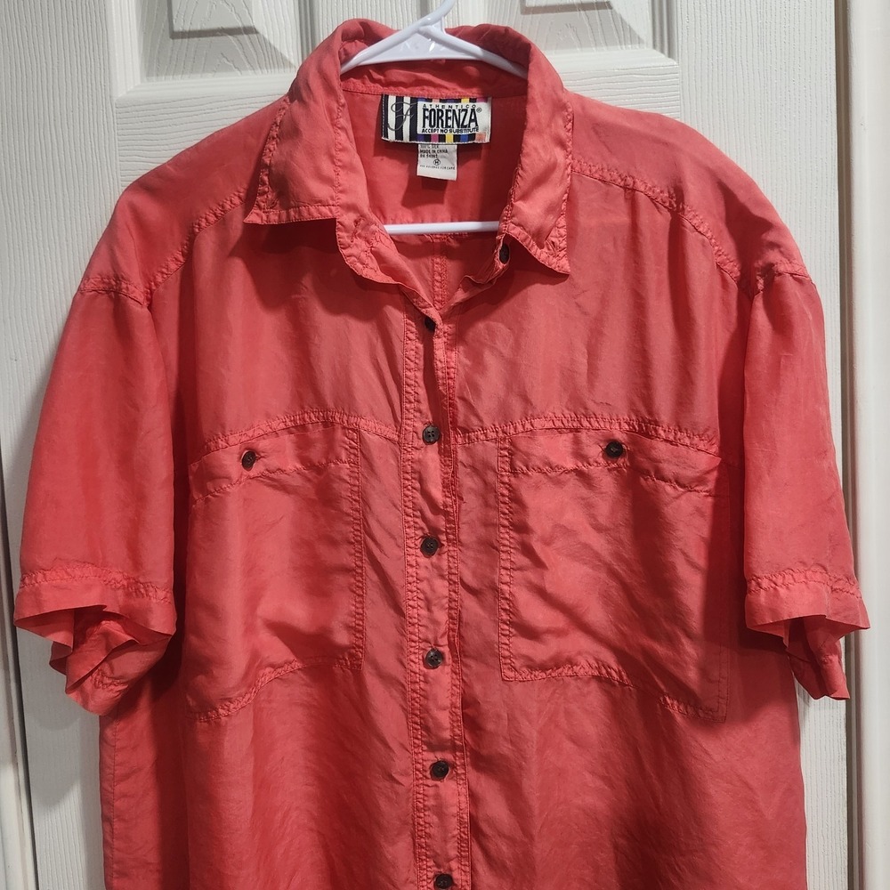Forenza Vintage  Light Red Button Up Mens Medium‎